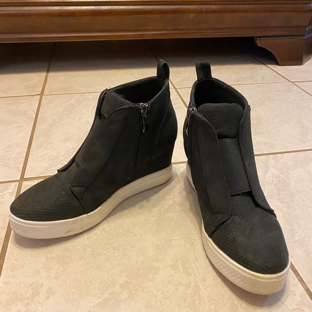 Black sneaker wedges